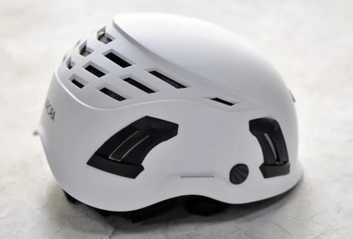  Каска GURU Aurora White в Севастополе  