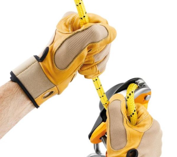  Спусковое устройство Petzl RIG в Севастополе  