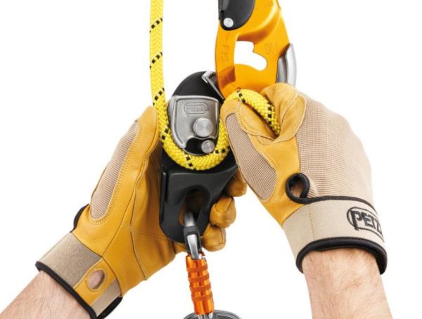  Спусковое устройство Petzl RIG в Севастополе  