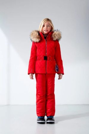 Куртка горнолыжная Poivre Blanc с иск.мехом W21-1003-JRGL/A красный в Севастополе